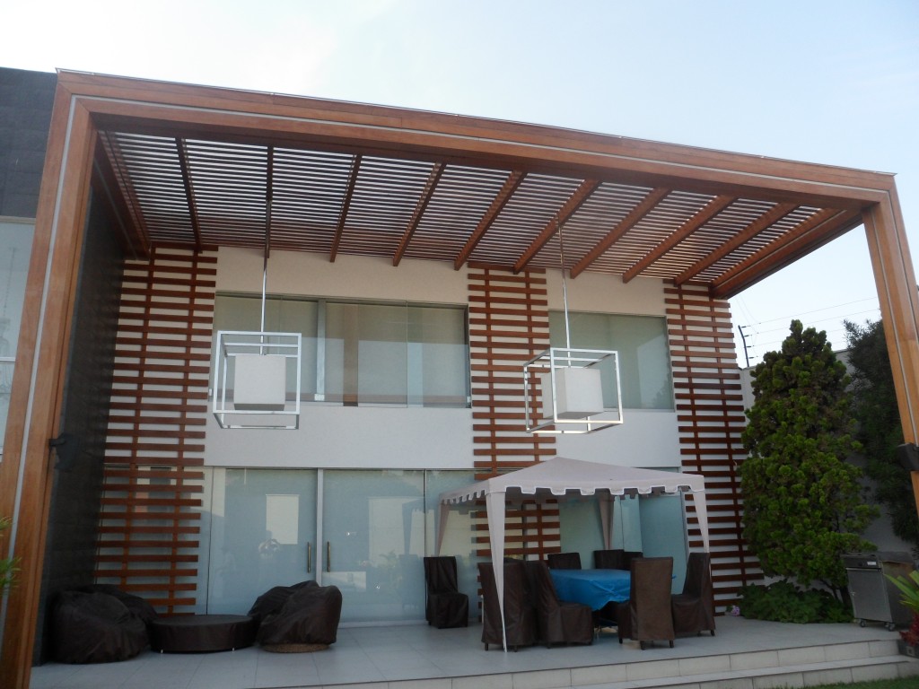 Techo Sol y Sombra Comercial